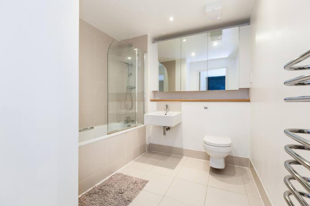 Appartamento The Shards Beauty 2 Bedroom Londra